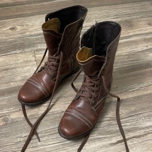 GUC Steve Madden Troopa Brown Bootie